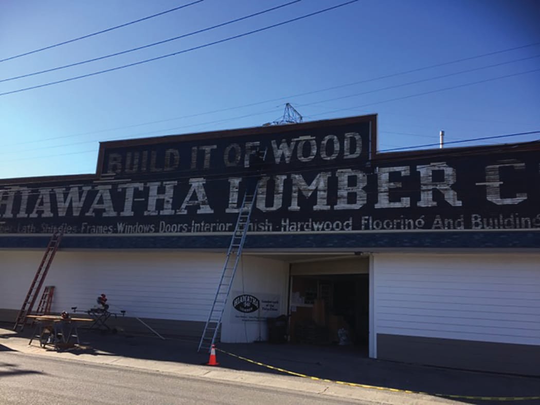 DEALER PROFILE Hiawatha Lumber of Minneapolis
