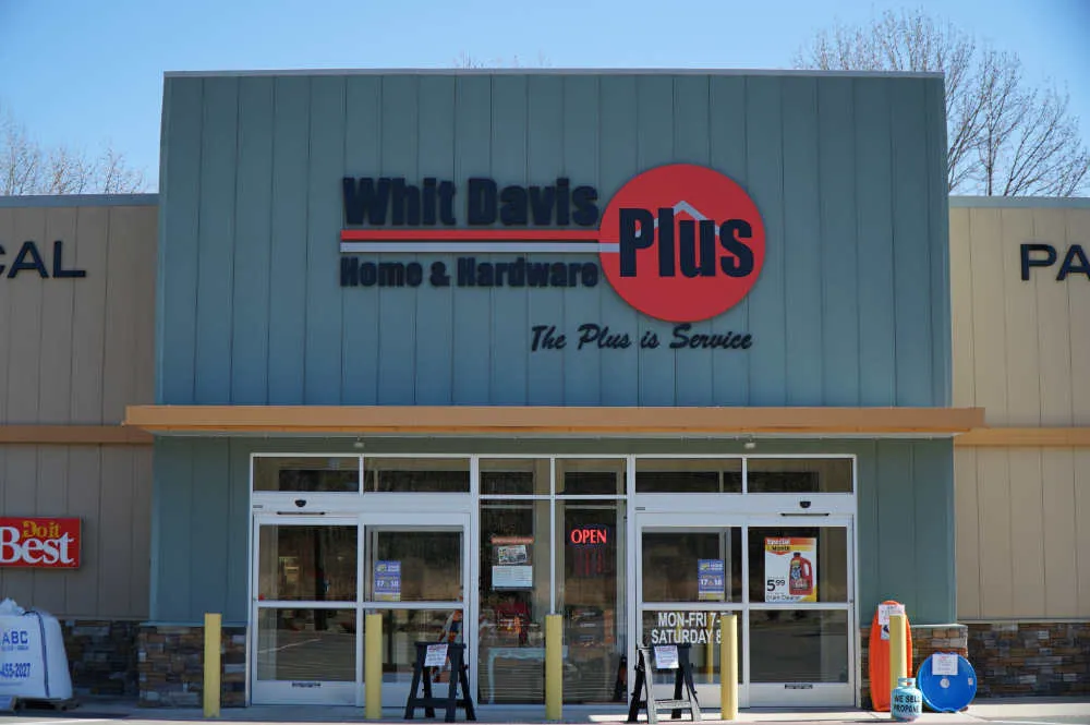 WHIT DAVIS CUTTING BACK IN ARKANSAS