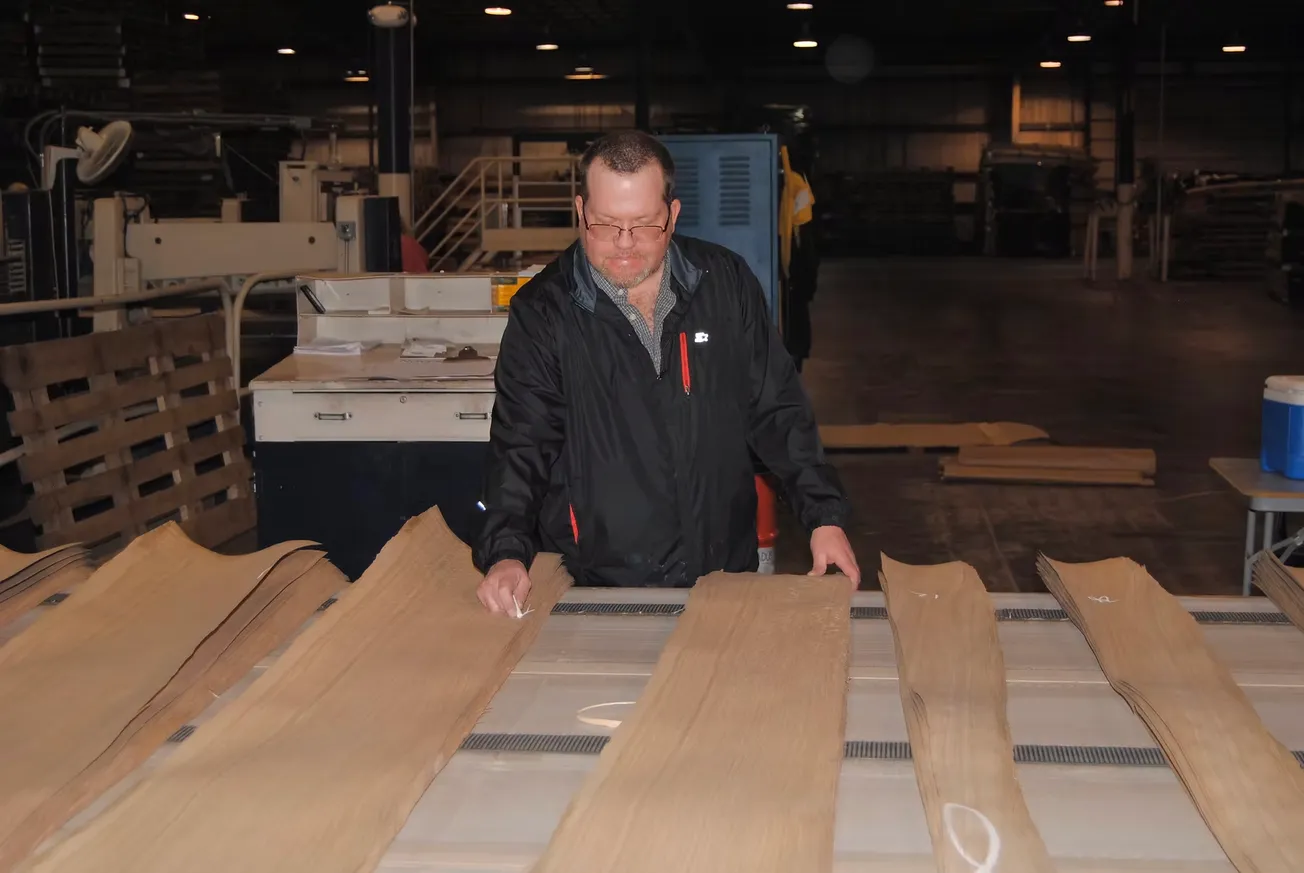 IVC SHUTTERING U.S. VENEER PLANT