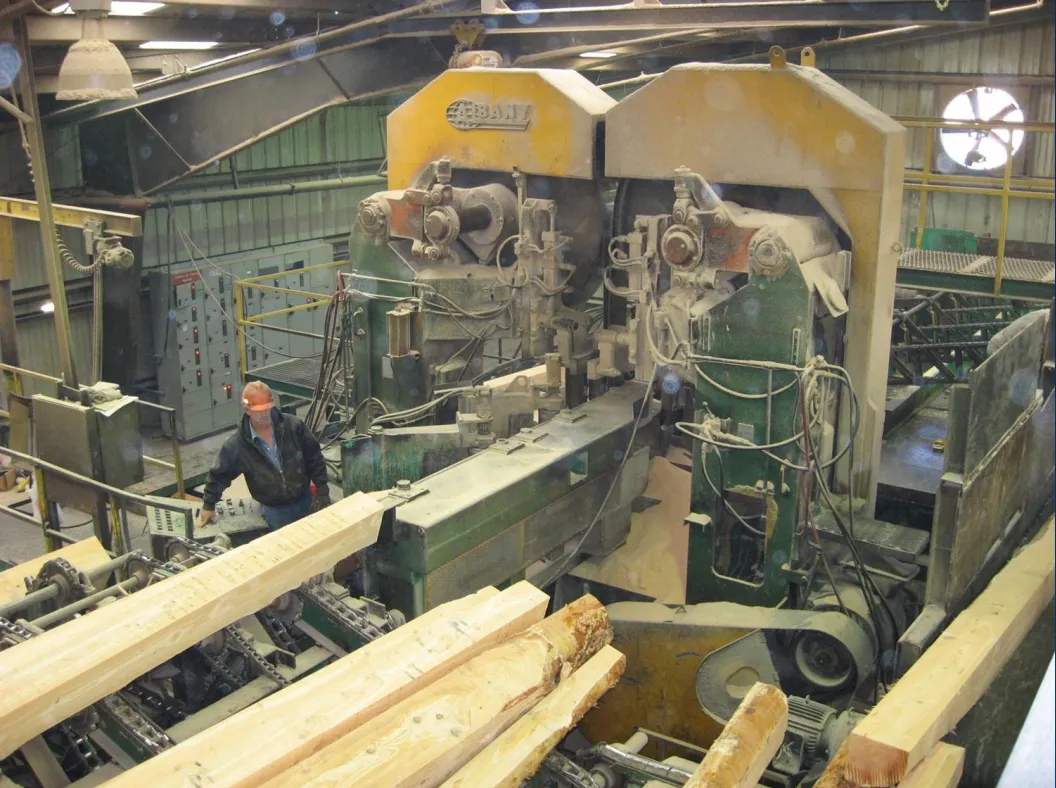 NEW MEXICO TRIBE WORKS TO REOPEN SAWMILL