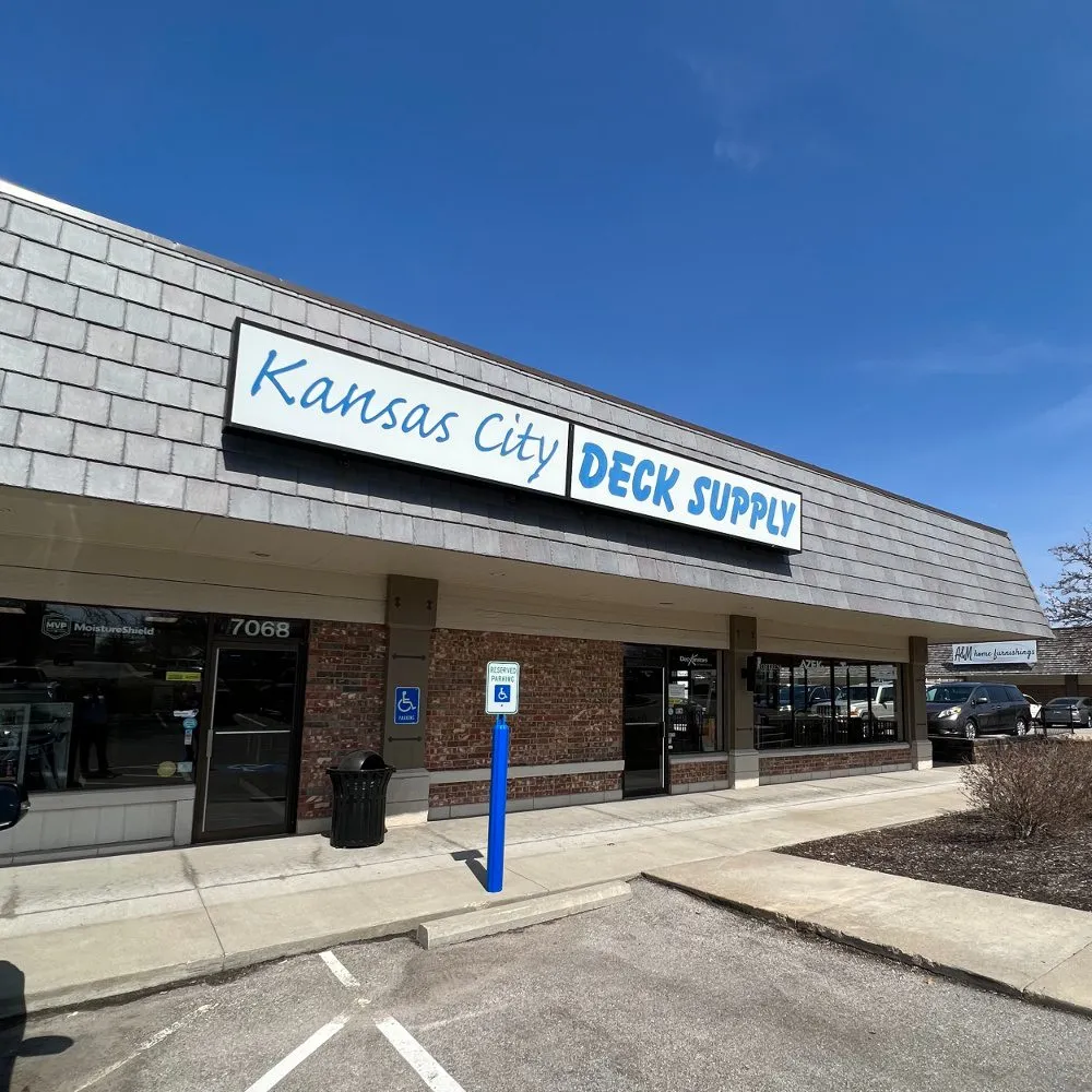 DECKS & DOCKS ACQUIRES THE DECK SUPPLY