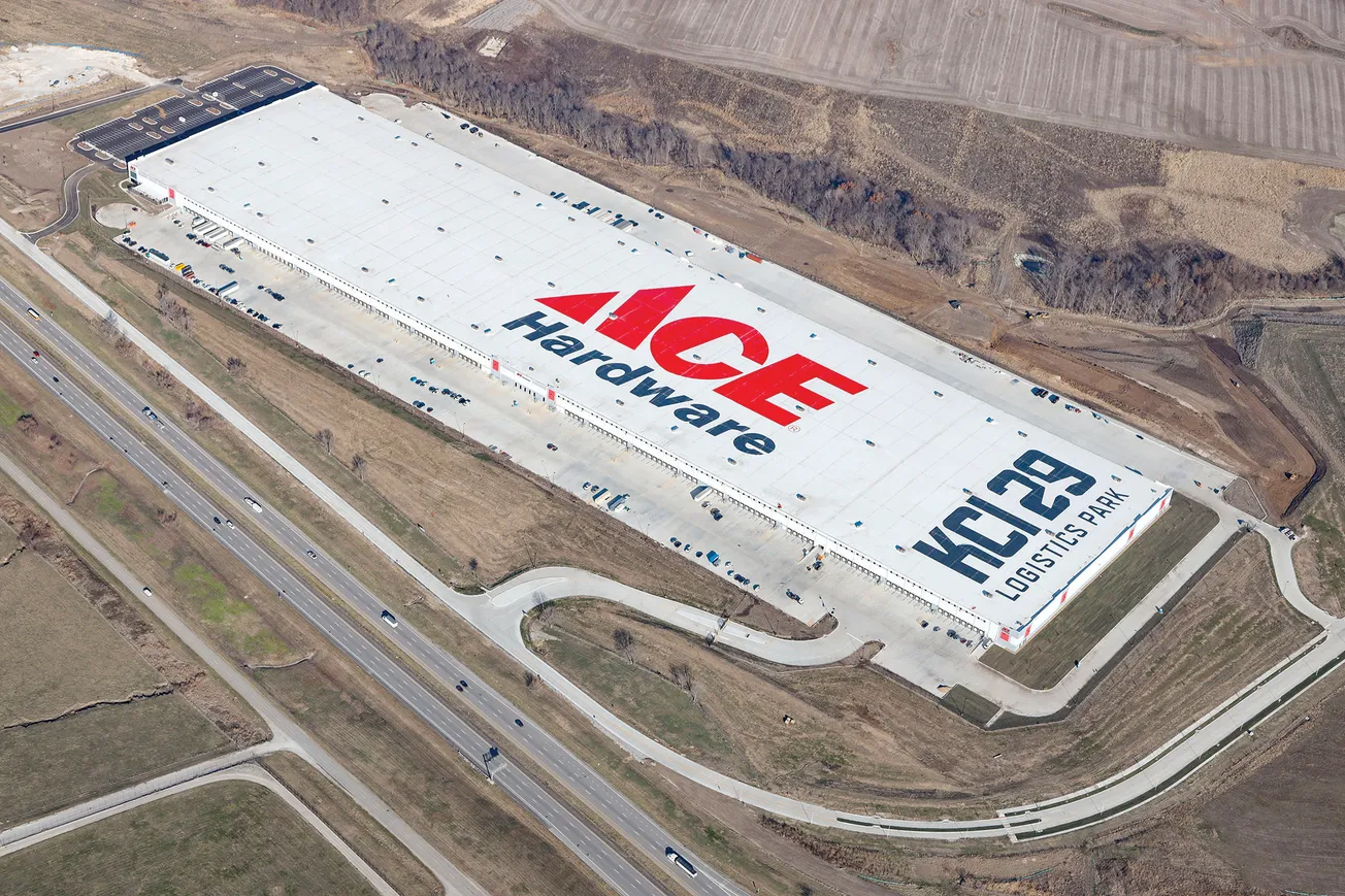 ACE HARDWARE OPENS DC IN KC
