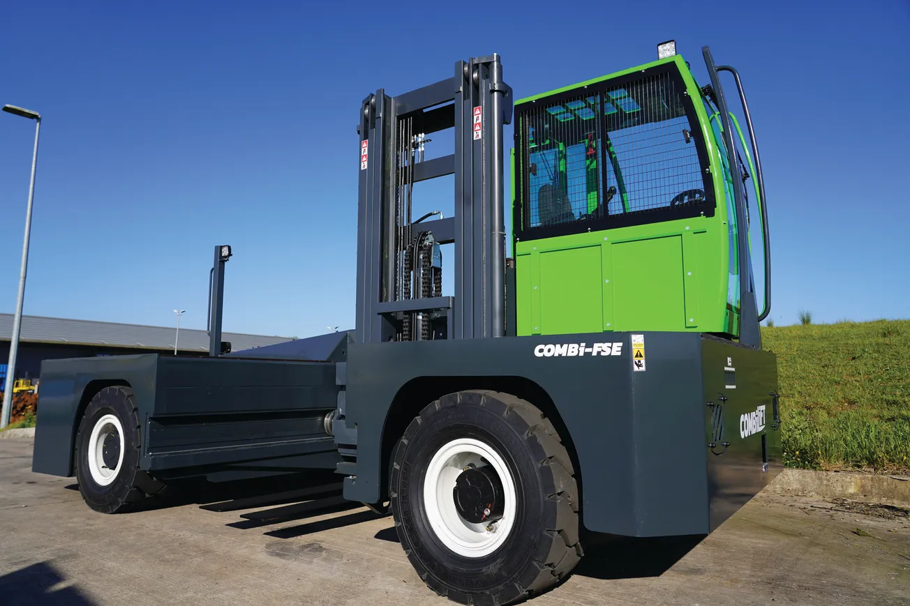 HEAVY-DUTY SIDELOADER