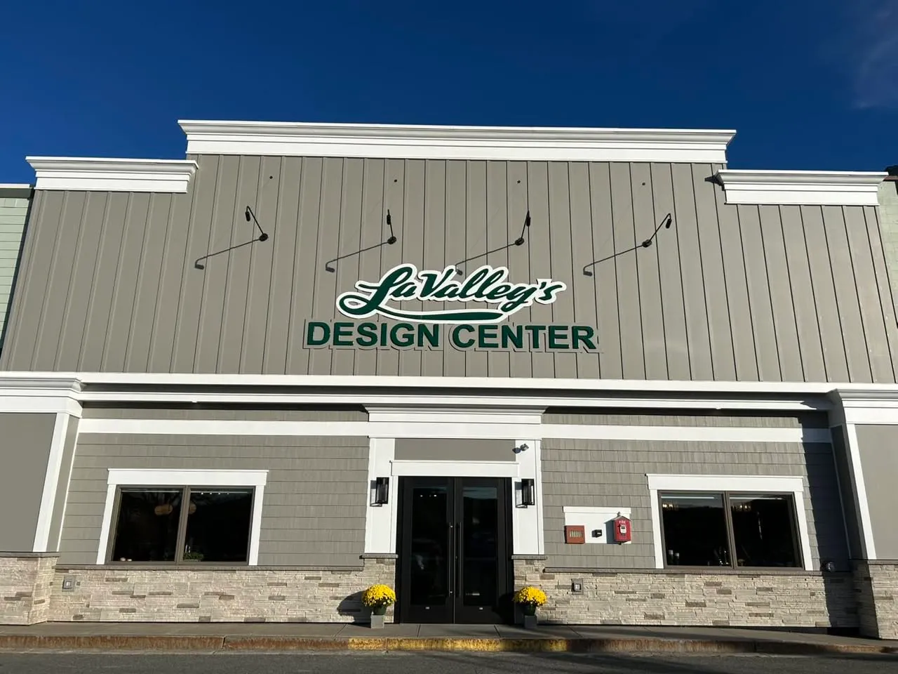 LAVALLEY BUILDING SUPPLY EXPANDS NEW HAMPSHIRE SHOWROOM