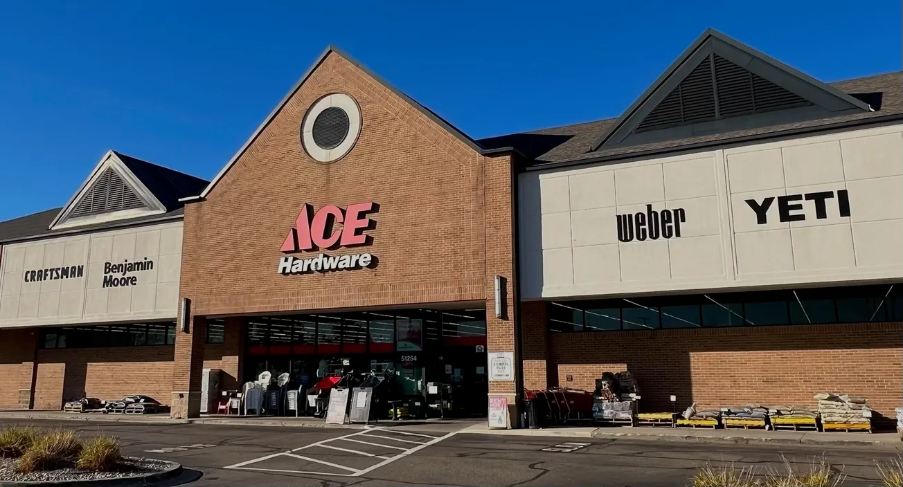 GREAT LAKES ACE BUYS MACOMB ACE OF DETROIT