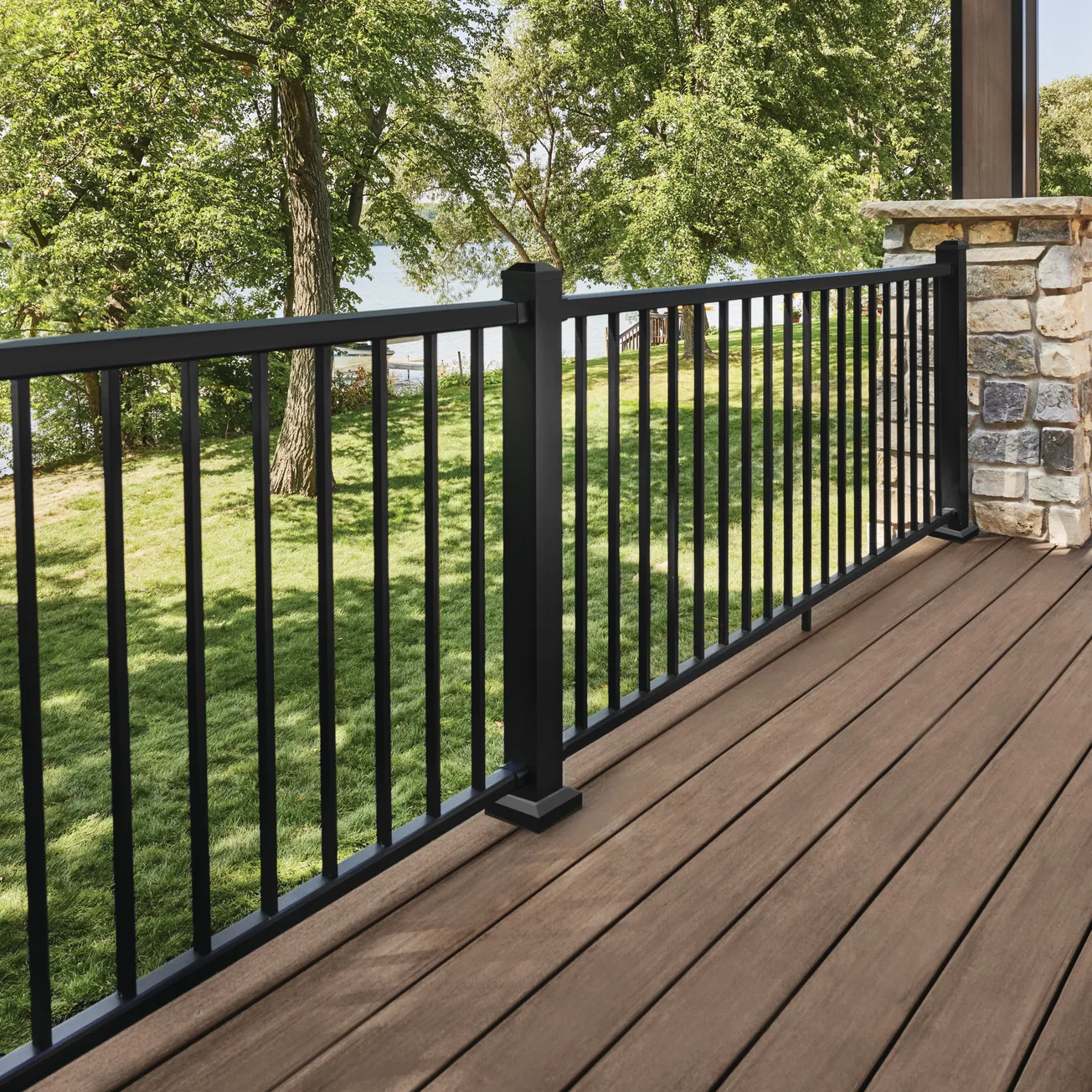 BOISE CASCADE EXPANDS AZEK, TIMBERTECH DISTRIBUTION