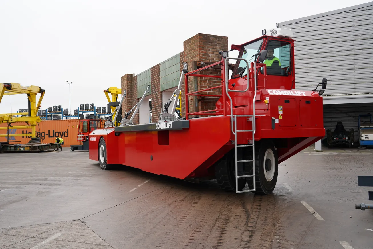 COMBILIFT WINS INNOVATION AWARD